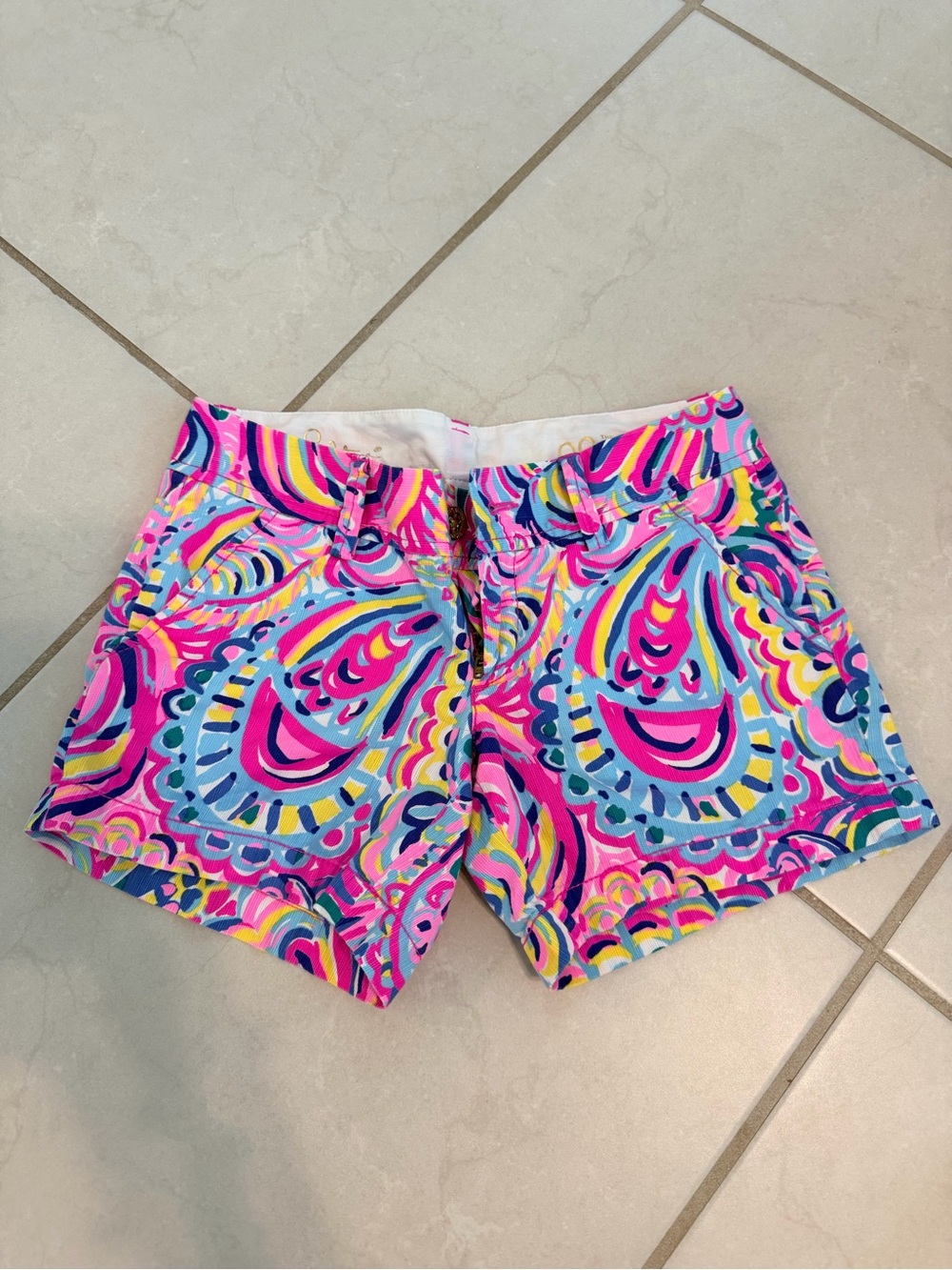 Lilly Pulitzer psychedelic sunshine Callahan shorts